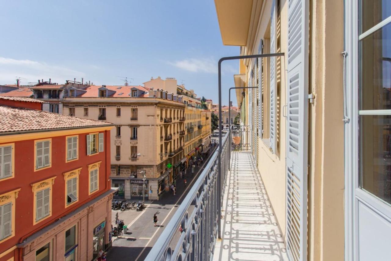 Odeon Appartement Niza Exterior foto